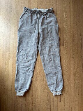 Heather Gray Lululemon Keep Moving Jogger Pants - S - Lulu Size 6